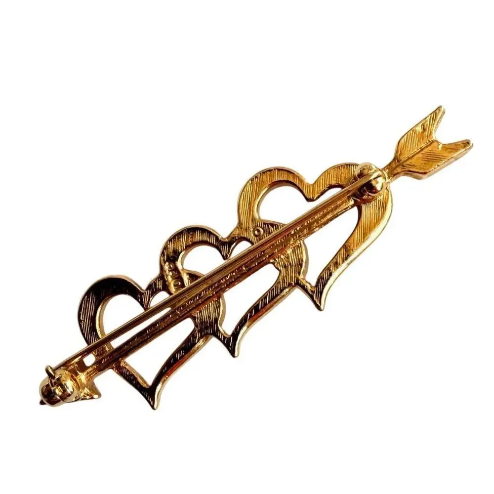 Avon Gold Tone Heart & Arrow Rhinestone Brooch